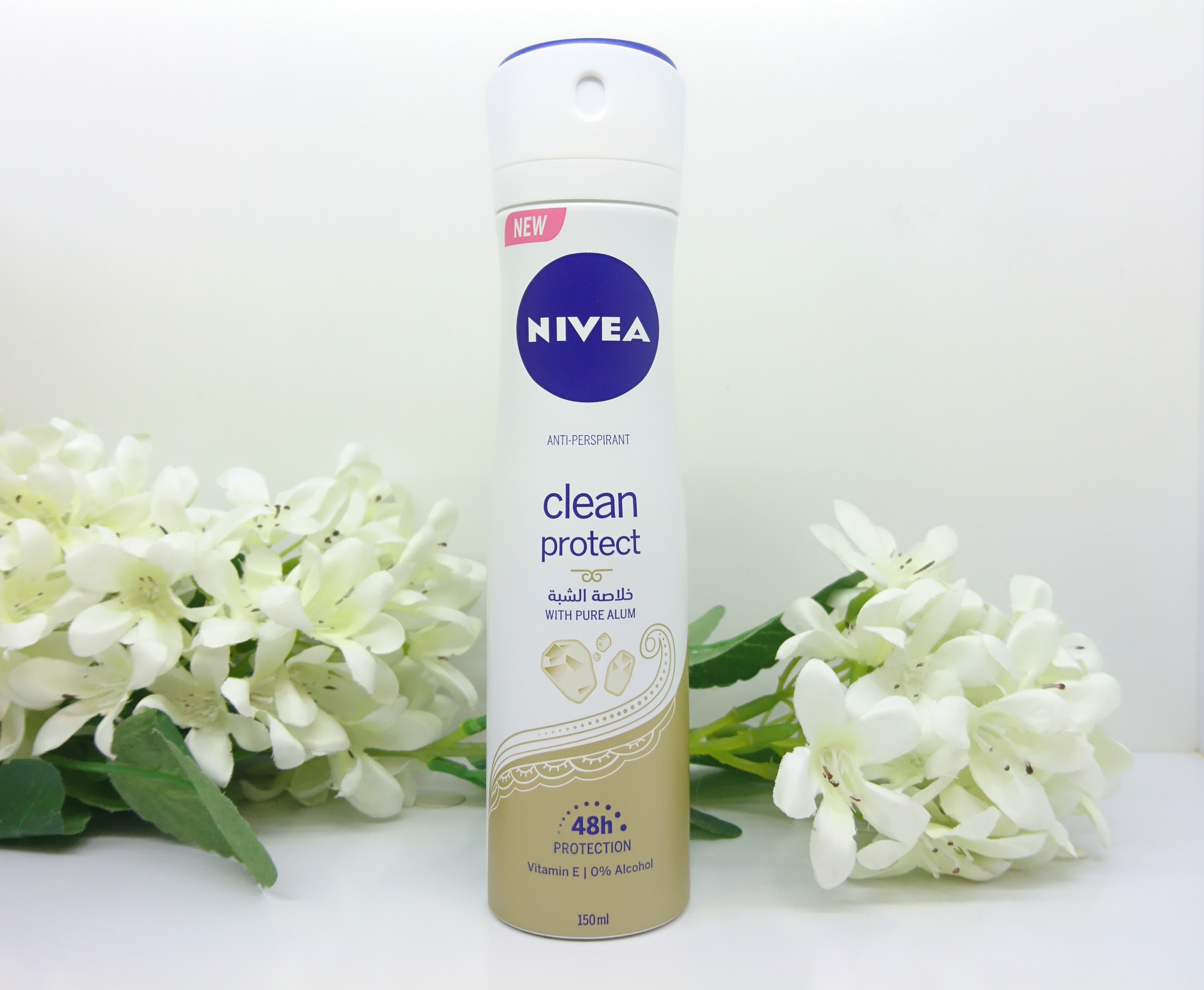 اسپری خوشبو کننده بدن نیوآ کلین پروتکت Clean Protect زنانه، ضد تعریق،  48 ساعته