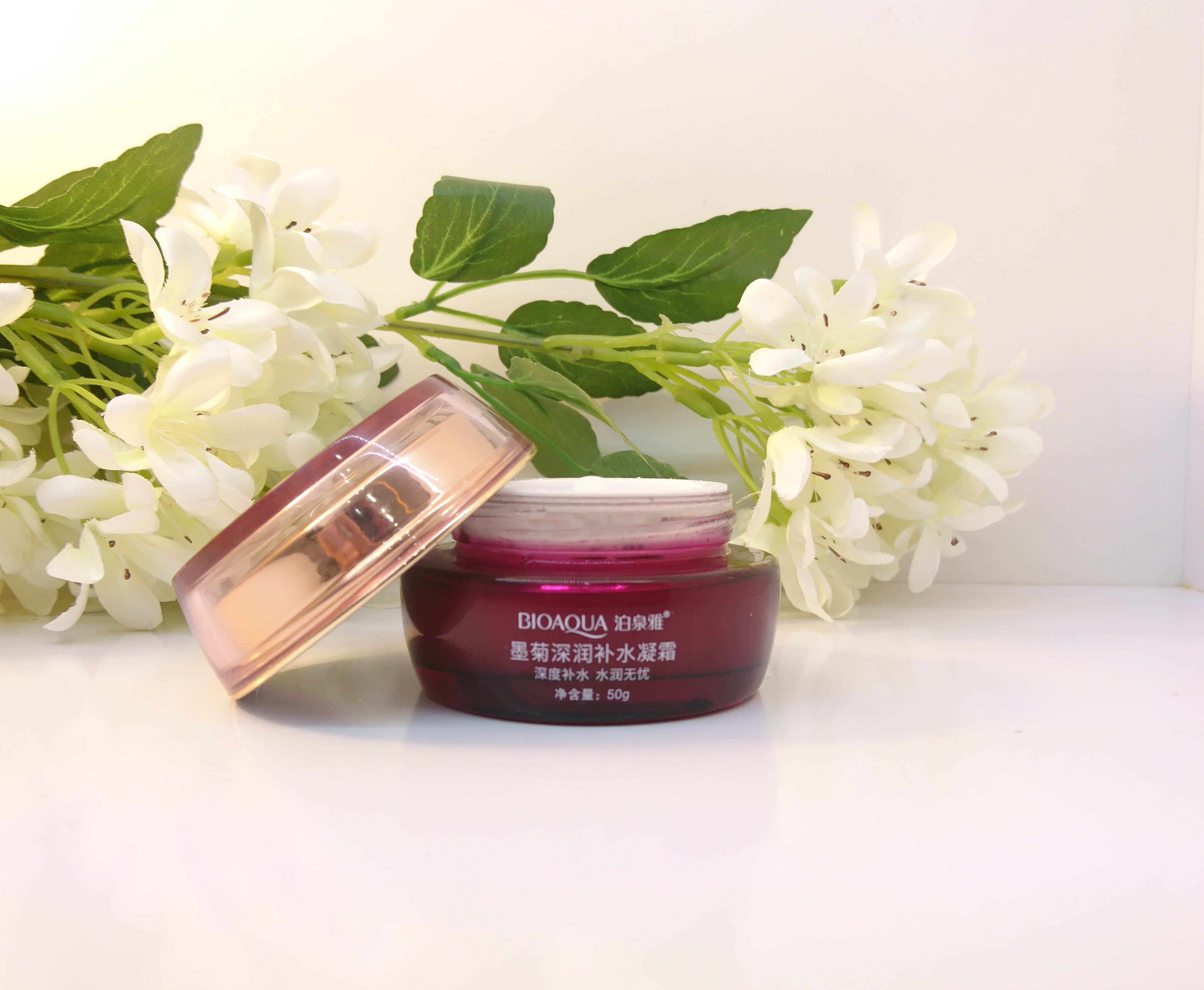 ژل کرم مرطوب کننده قوی بیوآکوا (بایوآکوا) BIOAQUA حاوی اسانس گل داوودی